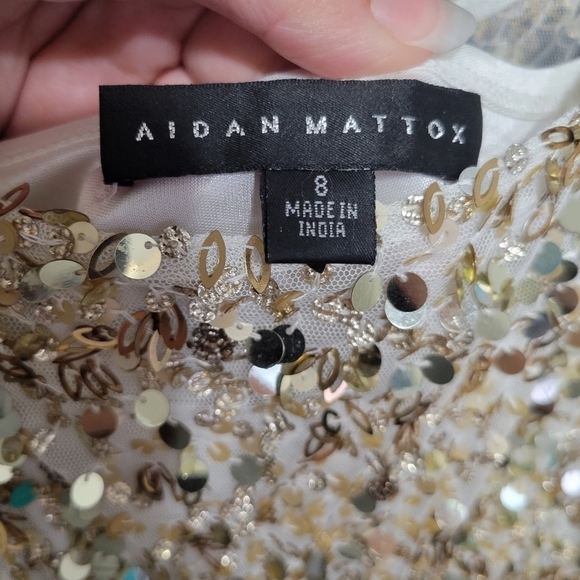 Aidan Mattox Gold & Champagne Sequin Beaded Sleeveless Mini Dress Size 8 - Picture 9 of 11